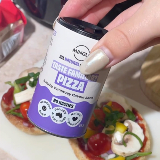 Mingle's Delish Airfryer Mini Pizzas in a Jiffy!
