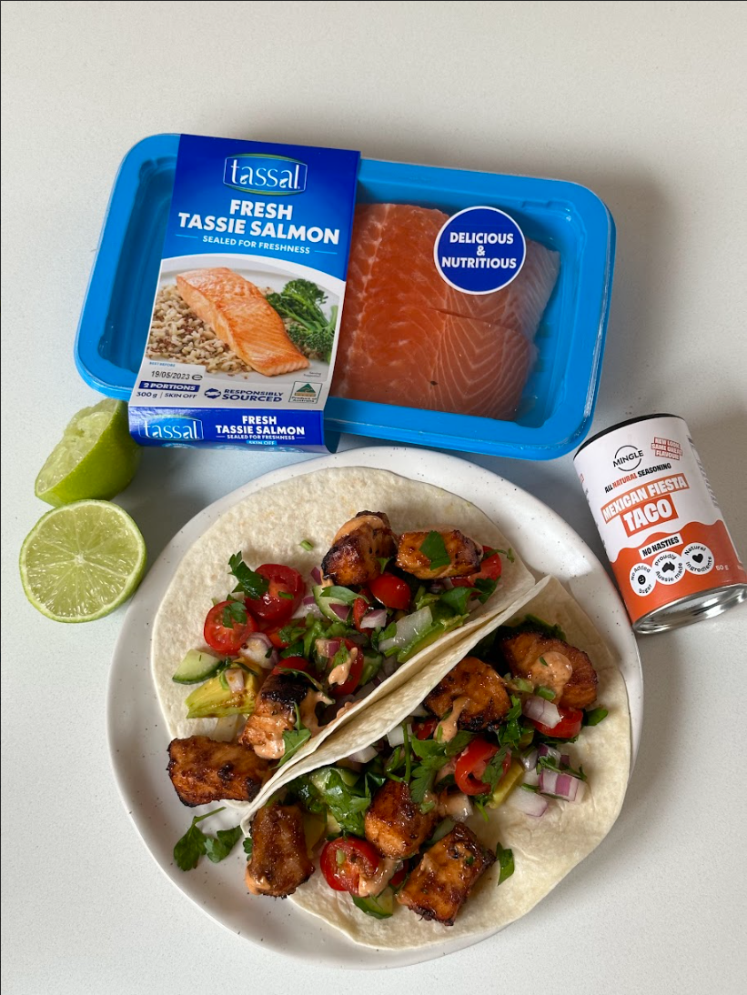 Mingle's 10-Minute Airfryer Sticky Salmon Tacos