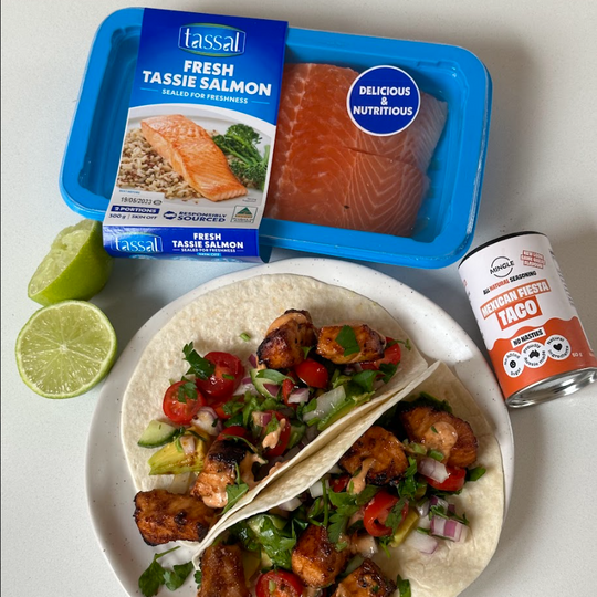 Mingle's 10-Minute Airfryer Sticky Salmon Tacos