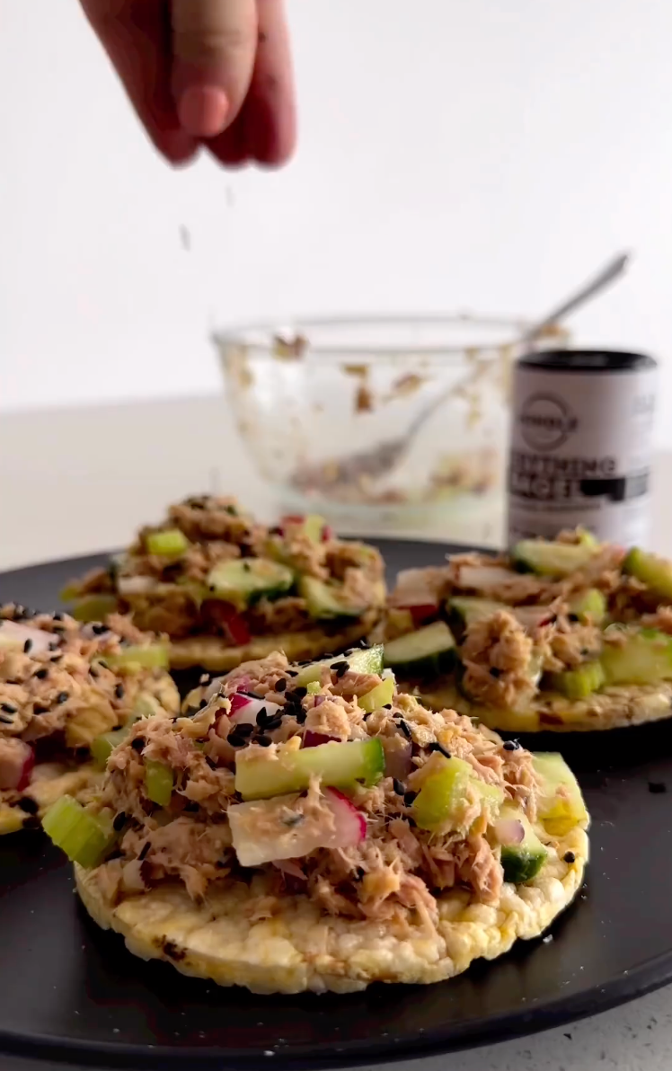 Snack in a Snap with Danielle's Tuna Corn Thins!