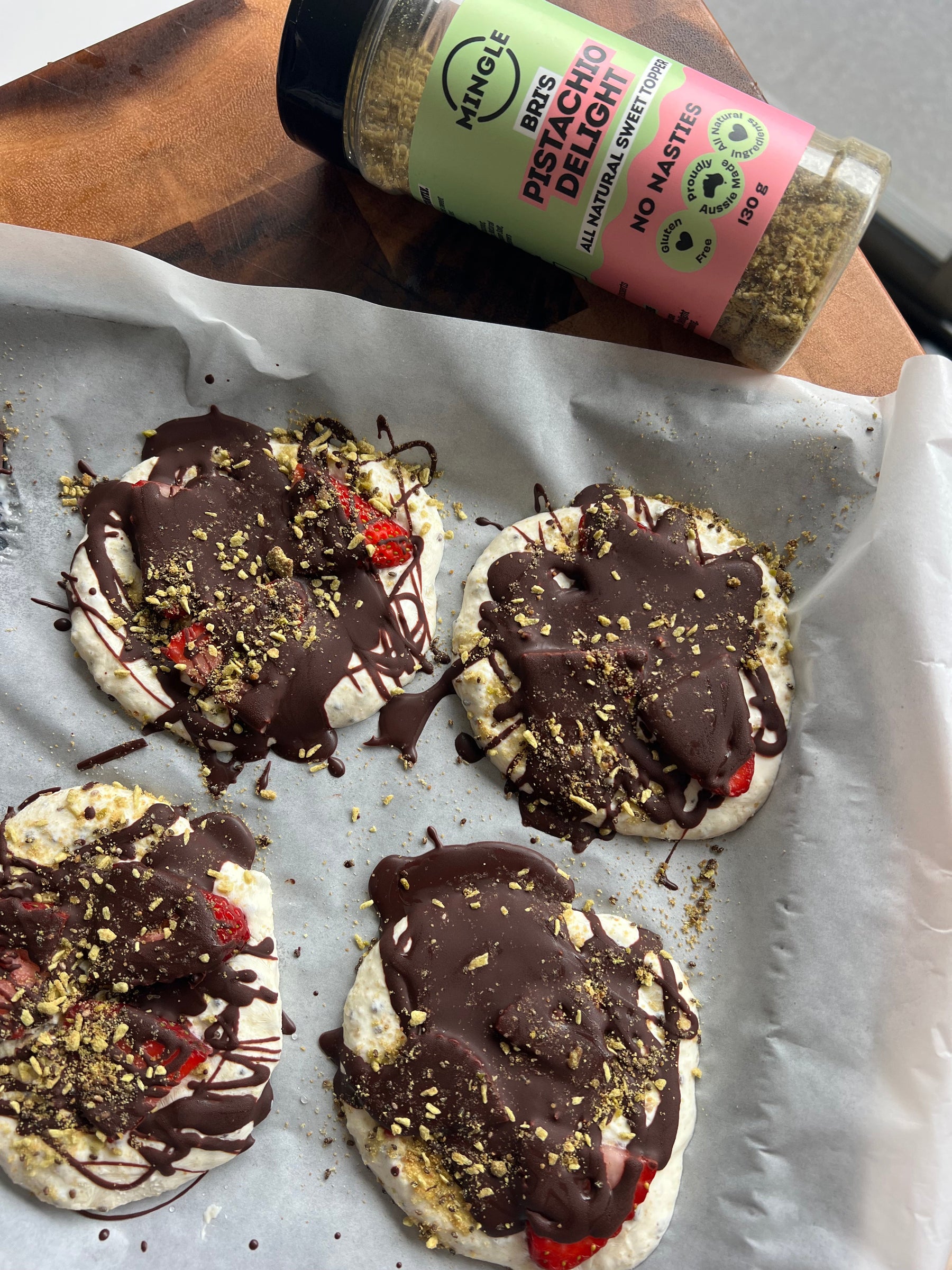 4 ingredient ‘Dubai Chocolate’ Yoghurt Bark